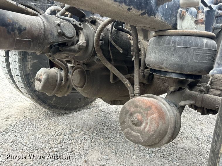 image for item DV1822 2008 Kenworth T800B semi truck