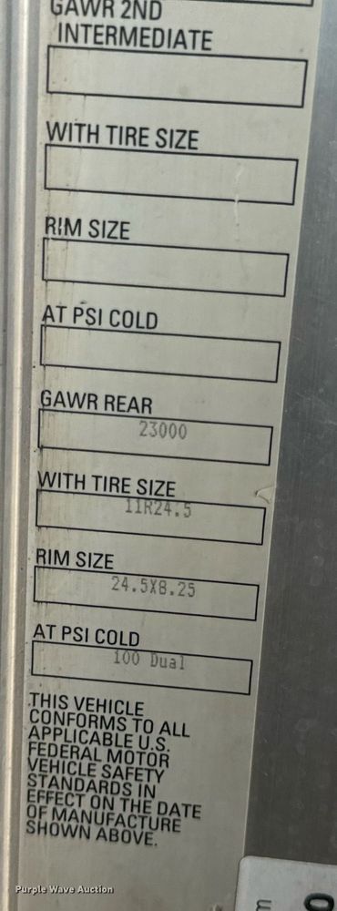 image for item DV1822 2008 Kenworth T800B semi truck