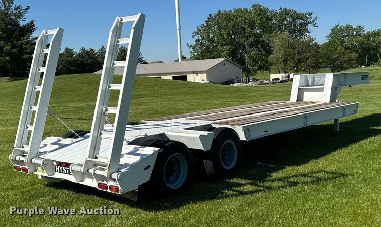 image for item DV2624 1974 Hyster Corporations  C25TA equipment trailer