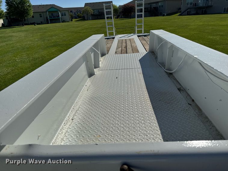 image for item DV2624 1974 Hyster Corporations  C25TA equipment trailer