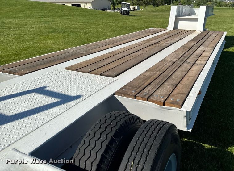 image for item DV2624 1974 Hyster Corporations  C25TA equipment trailer