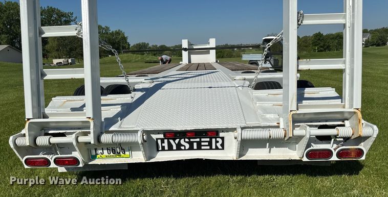 image for item DV2624 1974 Hyster Corporations  C25TA equipment trailer