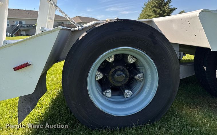 image for item DV2624 1974 Hyster Corporations  C25TA equipment trailer