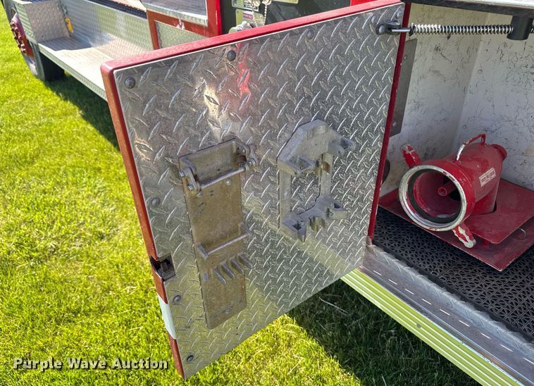 image for item DV2625 1996 GMC TopKick C5500 pumper fire truck