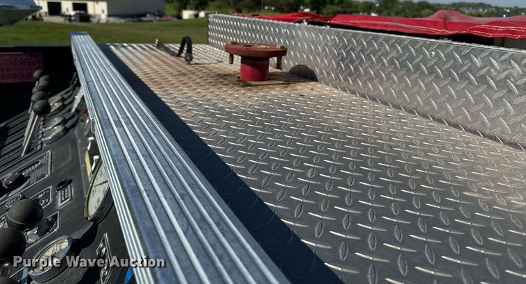 image for item DV2625 1996 GMC TopKick C5500 pumper fire truck