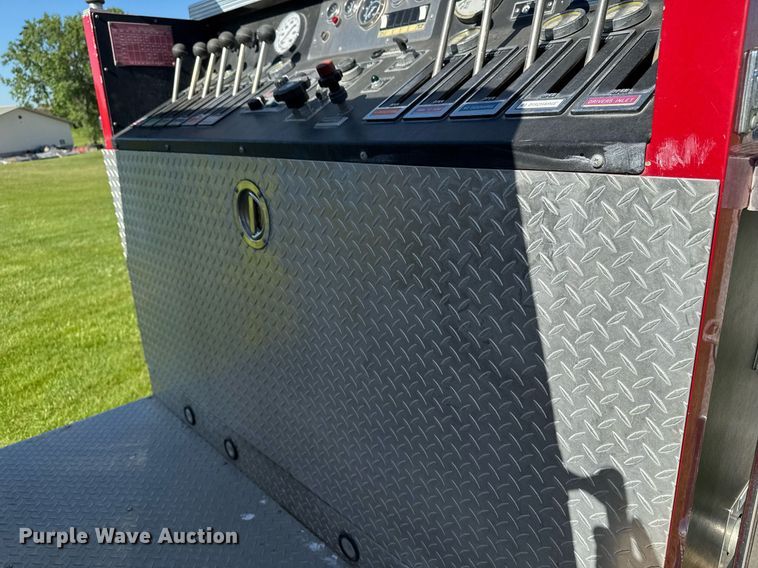 image for item DV2625 1996 GMC TopKick C5500 pumper fire truck