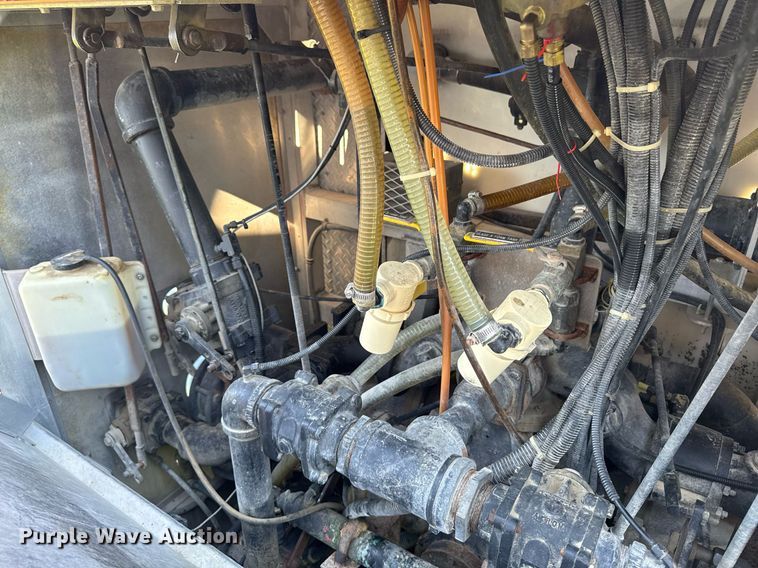 image for item DV2625 1996 GMC TopKick C5500 pumper fire truck