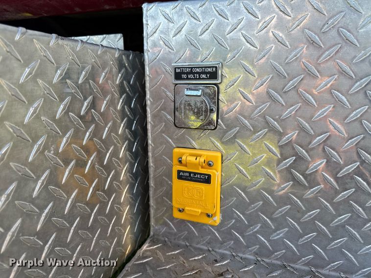 image for item DV2625 1996 GMC TopKick C5500 pumper fire truck