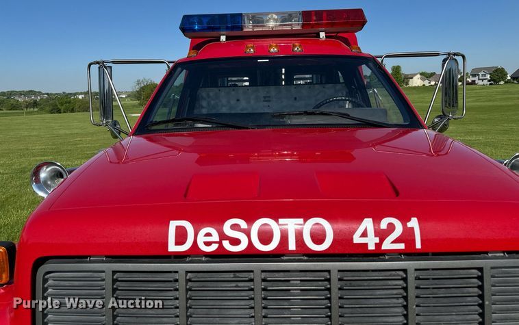 image for item DV2625 1996 GMC TopKick C5500 pumper fire truck