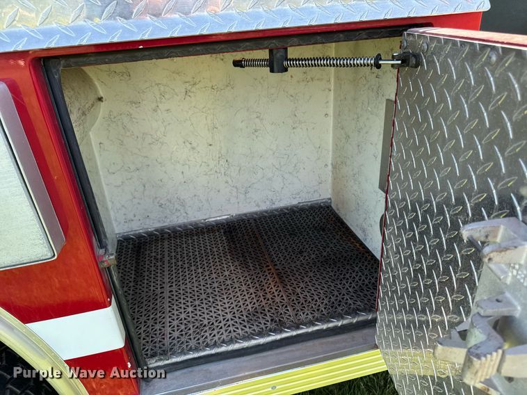 image for item DV2625 1996 GMC TopKick C5500 pumper fire truck