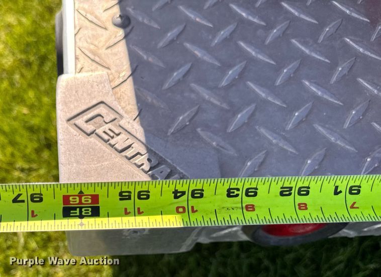 image for item DV2625 1996 GMC TopKick C5500 pumper fire truck