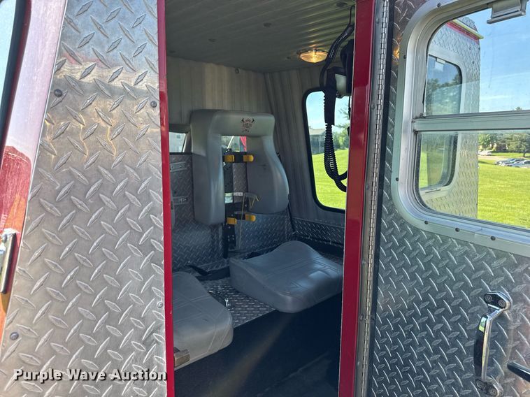 image for item DV2625 1996 GMC TopKick C5500 pumper fire truck