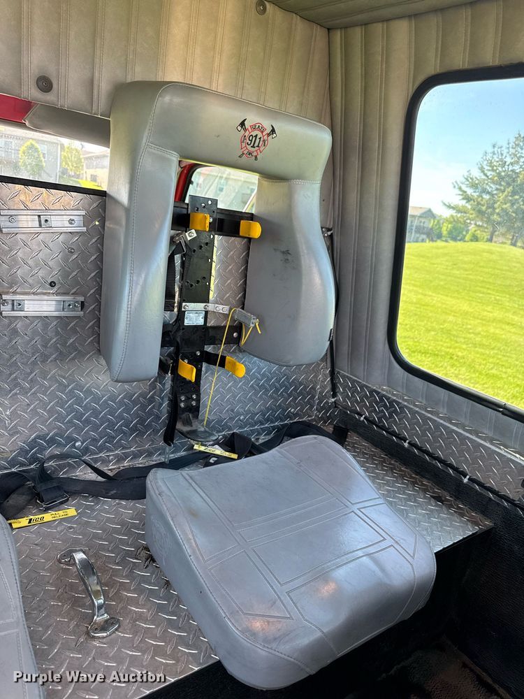 image for item DV2625 1996 GMC TopKick C5500 pumper fire truck