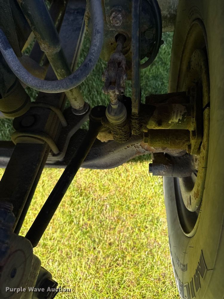 image for item DV2625 1996 GMC TopKick C5500 pumper fire truck