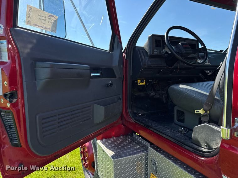 image for item DV2625 1996 GMC TopKick C5500 pumper fire truck