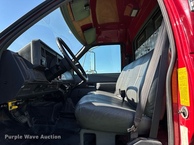 image for item DV2625 1996 GMC TopKick C5500 pumper fire truck