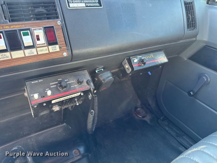 image for item DV2625 1996 GMC TopKick C5500 pumper fire truck