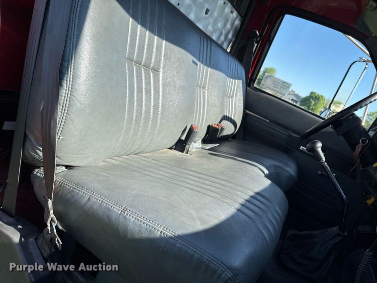 image for item DV2625 1996 GMC TopKick C5500 pumper fire truck