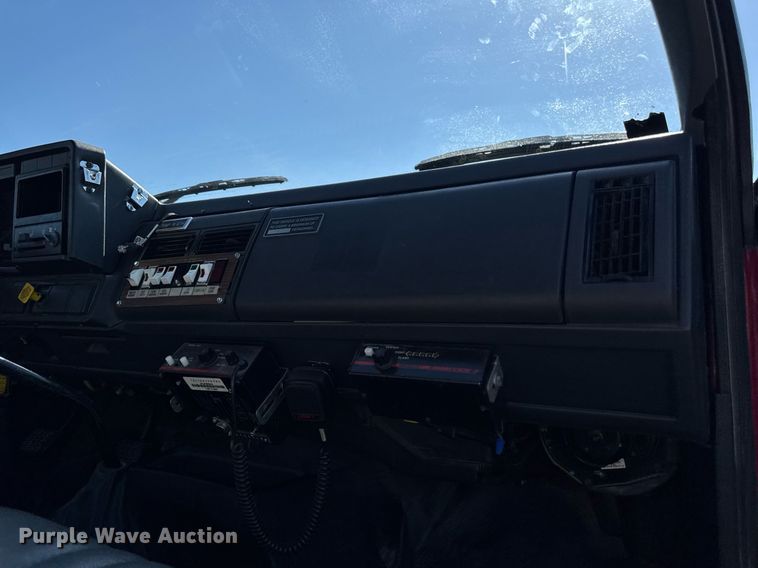 image for item DV2625 1996 GMC TopKick C5500 pumper fire truck