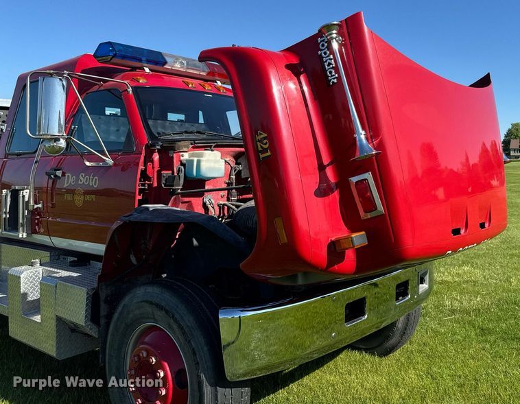 image for item DV2625 1996 GMC TopKick C5500 pumper fire truck