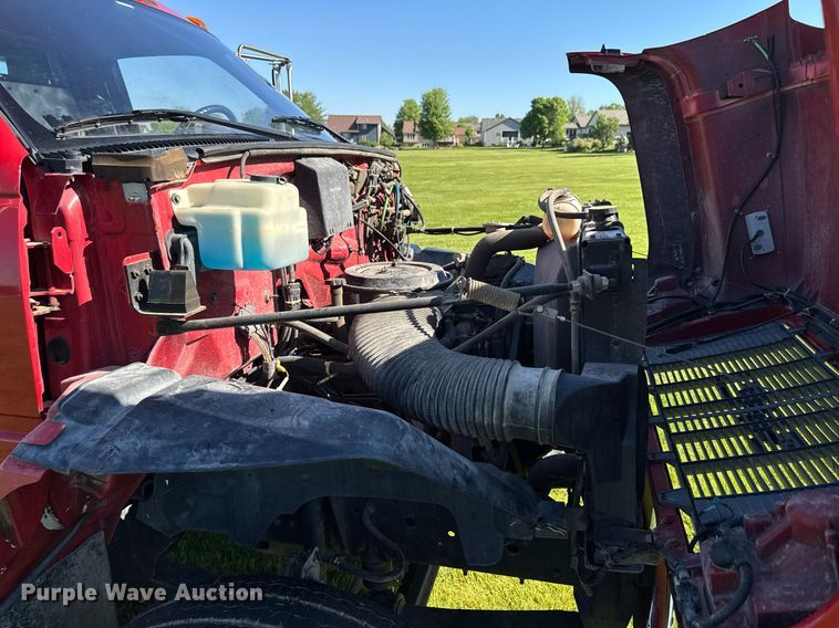 image for item DV2625 1996 GMC TopKick C5500 pumper fire truck