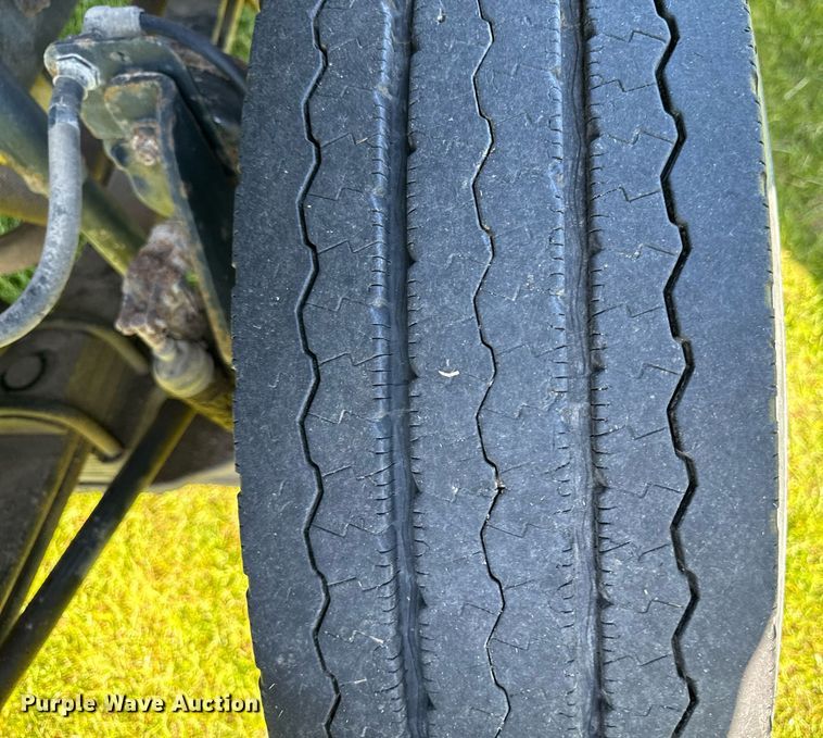 image for item DV2625 1996 GMC TopKick C5500 pumper fire truck