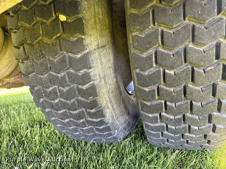 image for item DV2625 1996 GMC TopKick C5500 pumper fire truck