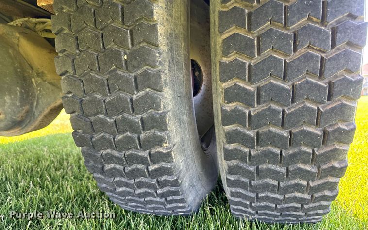 image for item DV2625 1996 GMC TopKick C5500 pumper fire truck