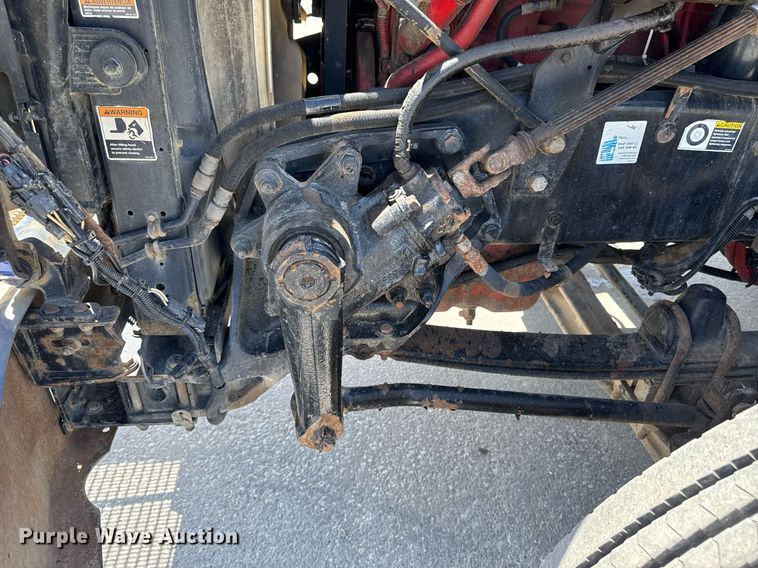 image for item DV2628 2012 Kenworth T800 semi truck