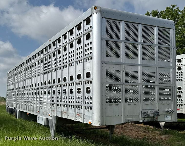 image for item DV2637 2008 EBY livestock trailer