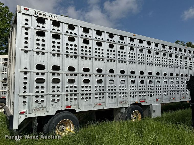 image for item DV2637 2008 EBY livestock trailer