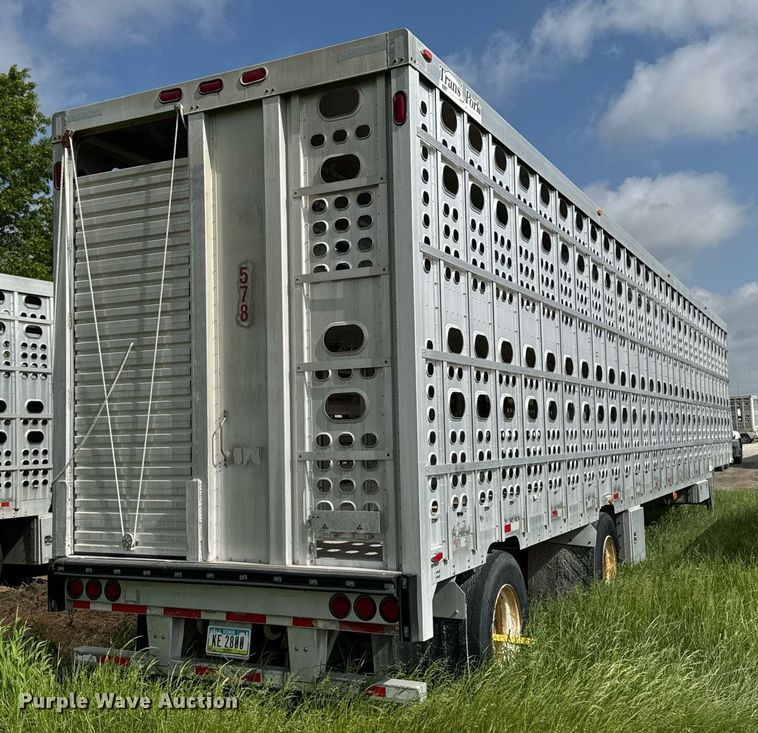 image for item DV2637 2008 EBY livestock trailer