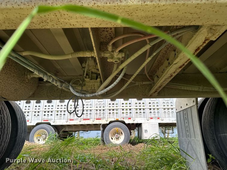 image for item DV2637 2008 EBY livestock trailer