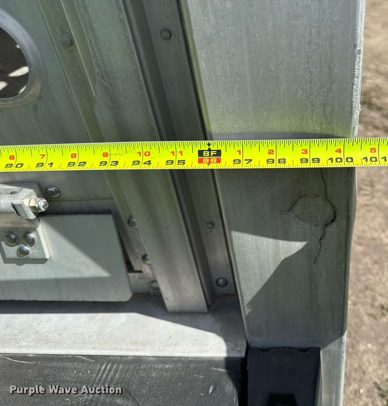 image for item DV2637 2008 EBY livestock trailer