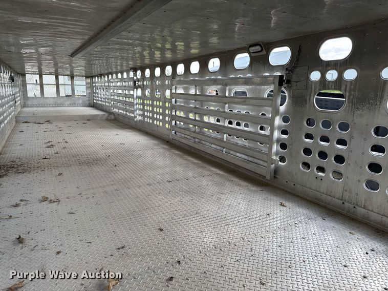 image for item DV2637 2008 EBY livestock trailer