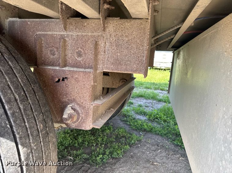 image for item DV2638 2008 EBY livestock trailer