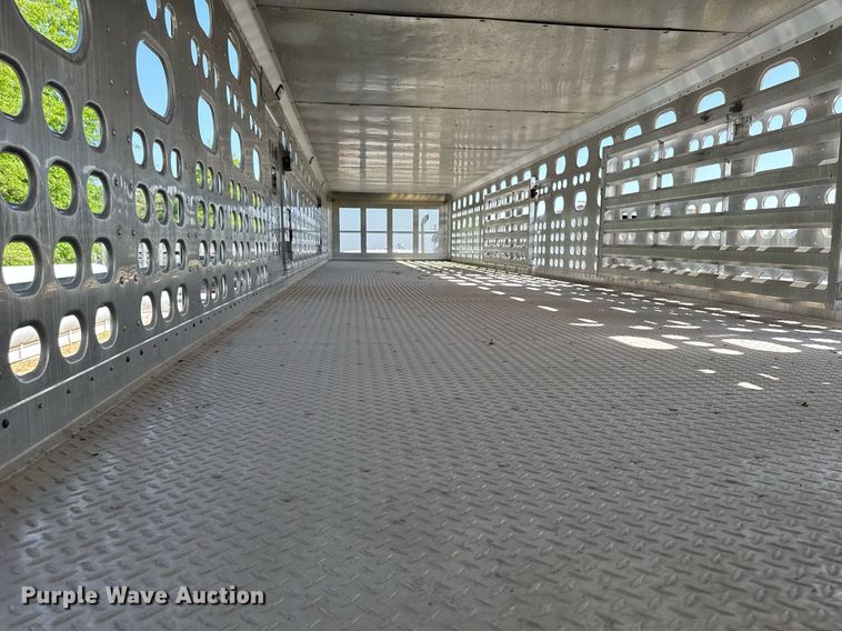 image for item DV2638 2008 EBY livestock trailer