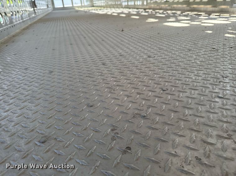 image for item DV2638 2008 EBY livestock trailer