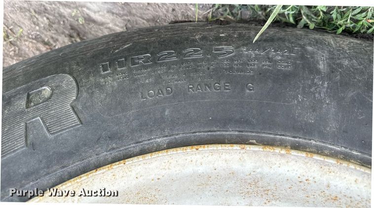 image for item DV2638 2008 EBY livestock trailer