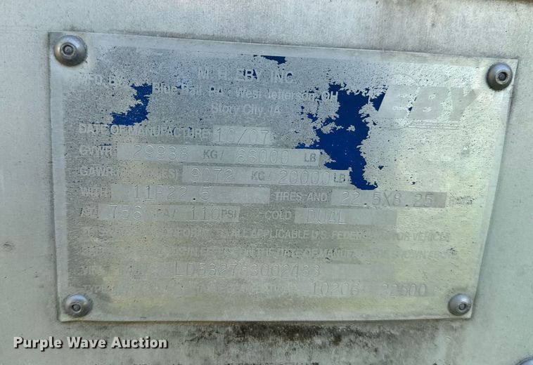 image for item DV2638 2008 EBY livestock trailer