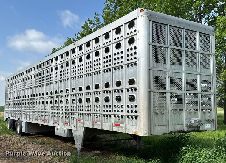 image for item DV2639 2008 EBY livestock trailer