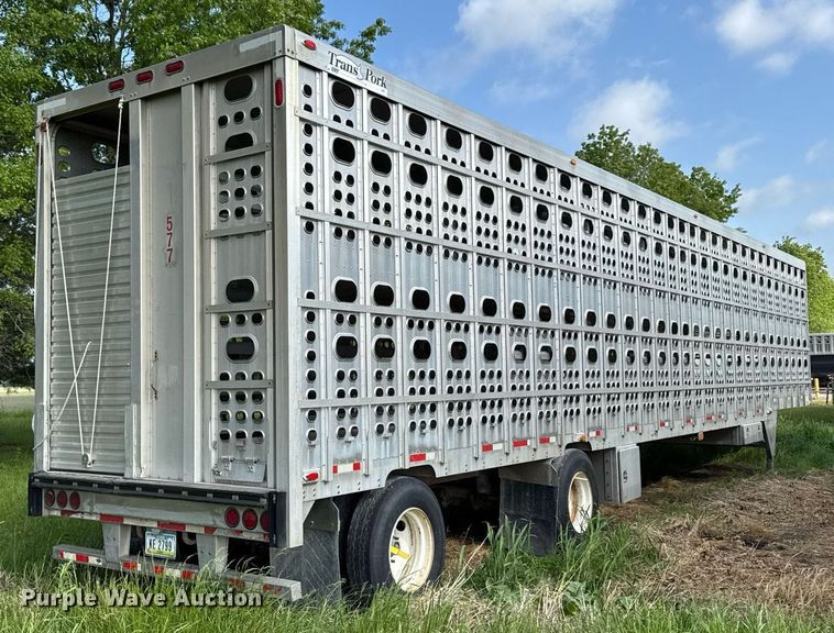 image for item DV2639 2008 EBY livestock trailer