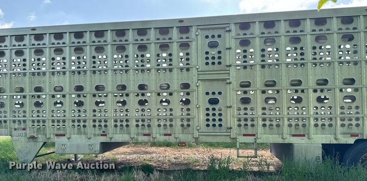image for item DV2639 2008 EBY livestock trailer