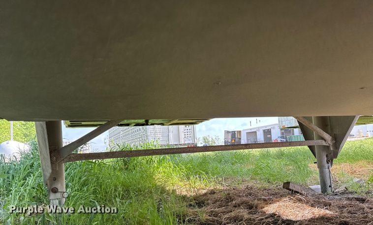 image for item DV2639 2008 EBY livestock trailer