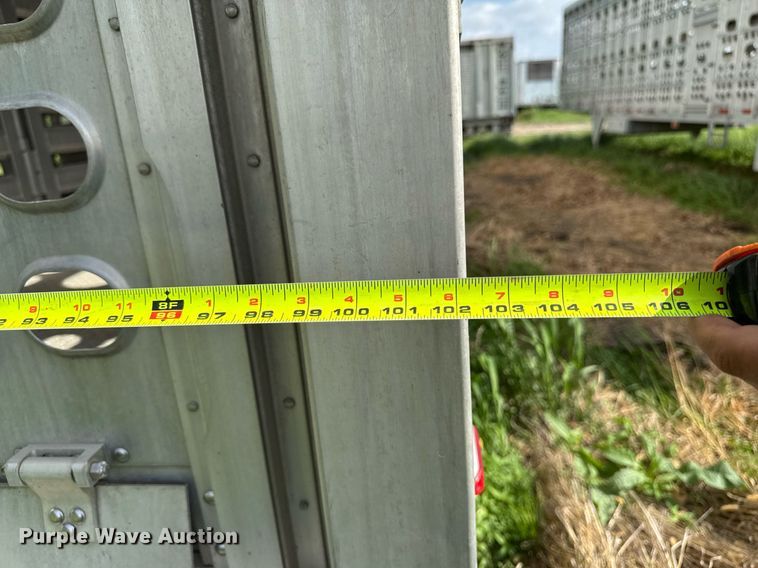 image for item DV2639 2008 EBY livestock trailer