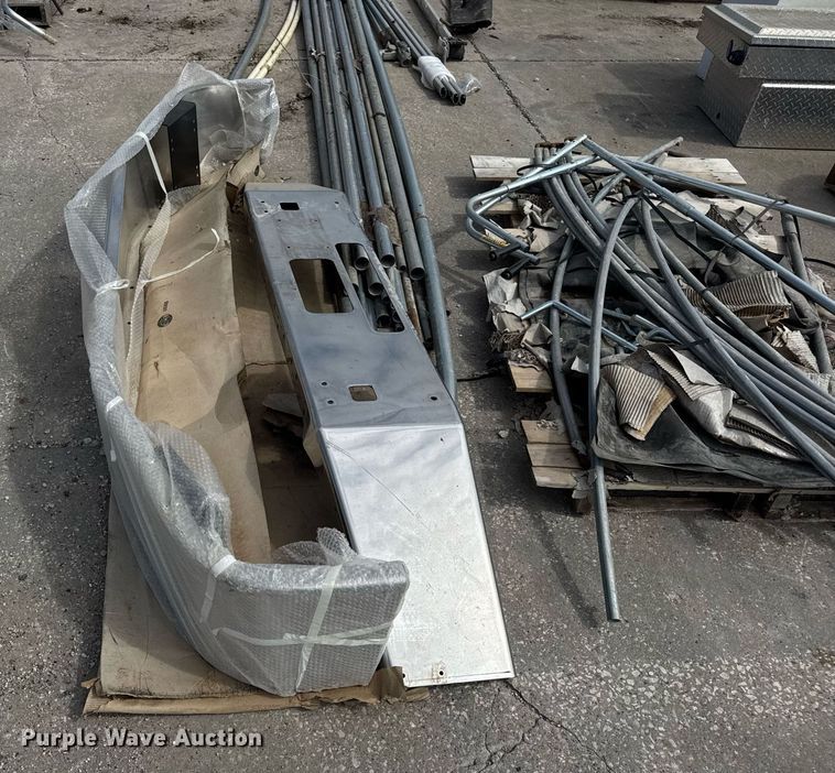 image for item DV4029 Truck parts