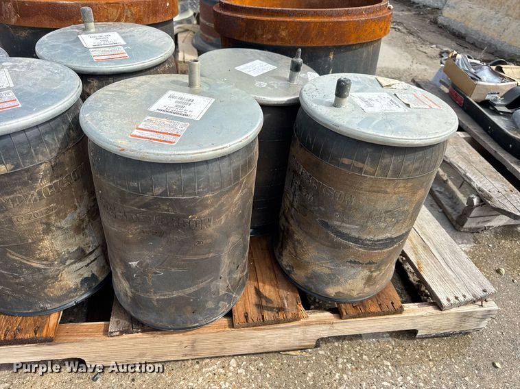 image for item DV4029 Truck parts