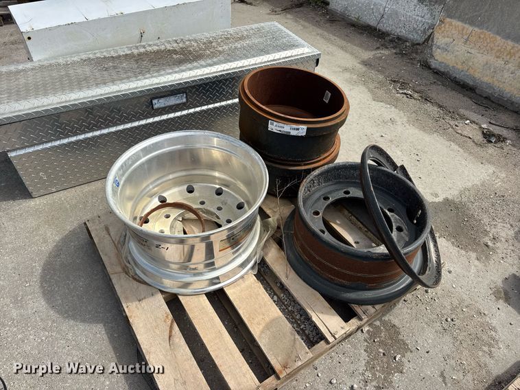 image for item DV4029 Truck parts