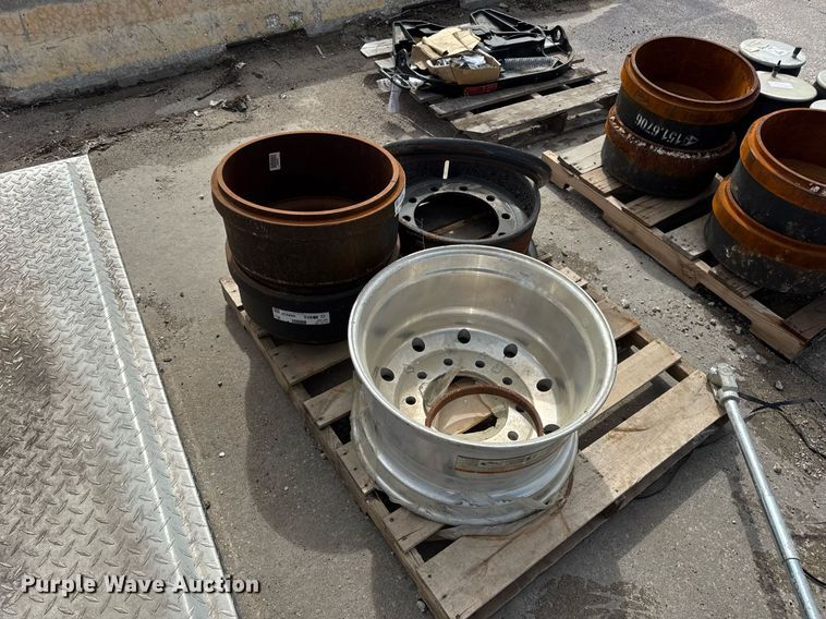 image for item DV4029 Truck parts