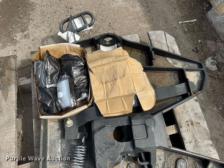 image for item DV4029 Truck parts